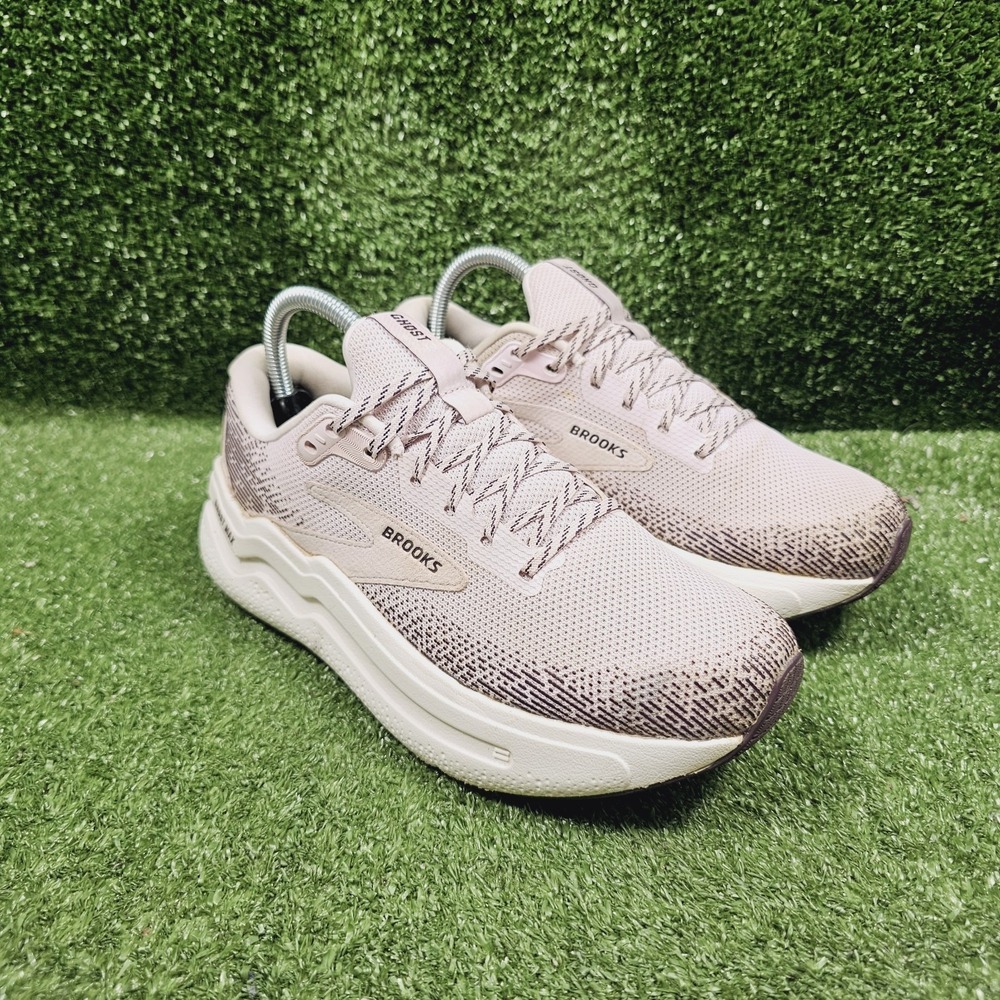 Brooks Ghost Max 2 Orchid Ice Plum Athletic Running Sneakers Womens Size 8